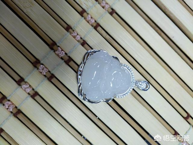 青海玉结构放大图片,为什么有人嫌弃和田玉青海料？