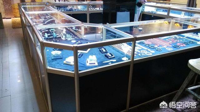 和田玉需要抹油吗,新疆和田玉，玉的皮子重要或是玉质重要？