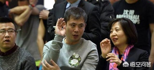刘欣然:辽宁男篮前队长边强球员时代技术如何？跟谁是一批的?谢谢？