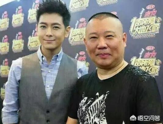 霍思燕身高:哪些明星之间的合影，能戳中你笑点，让你看一次笑的肚子疼一次？