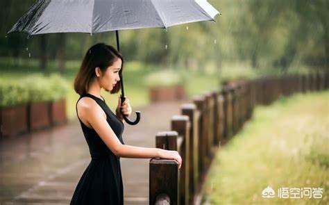 手机拍摄视频时，怎么使用专业录像(怎么用手机专业相机拍照)