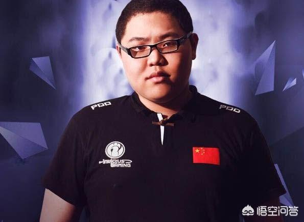 PDD斗鱼正式开播一哥争夺开启,旭旭宝宝慌吗？