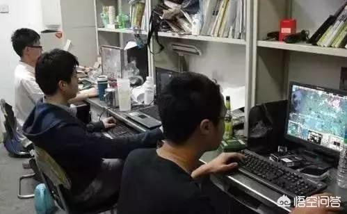 为什么现在很多大学生都喜欢天天待在宿舍睡觉打游戏,他们没有感到迷茫吗？
