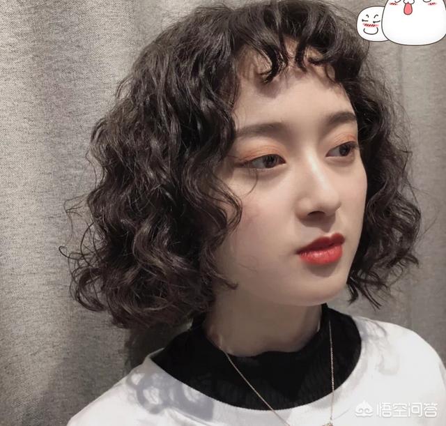 短发型女图片<a href=https://maguai.com/list/50-0-0.html target=_blank class=infotextkey><a href=https://maguai.com/list/50-0-0.html target=_blank class=infotextkey>时尚</a></a>气质:2019年流行什么女士发型？(2020最流行的短发型女士)
