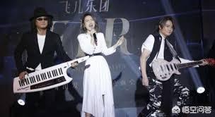 飞儿乐队主唱分手:飞儿乐队原主唱，飞儿与现主唱对比优劣势怎样