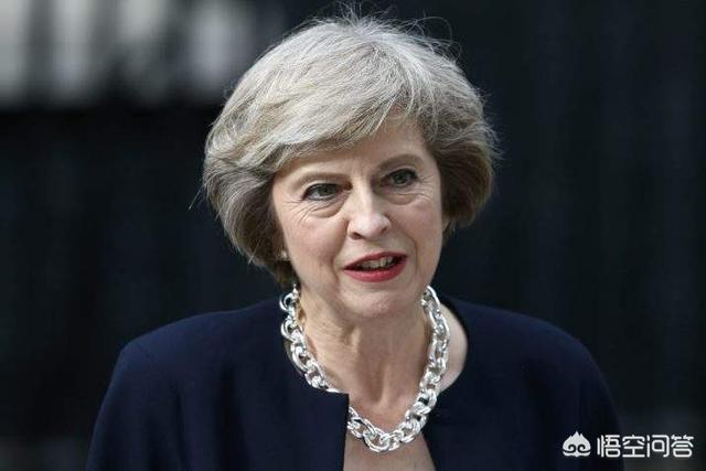 英国女王一旦逝世怎么办，英国女王的权力大还是英国首相的大？