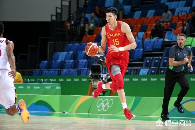 周琦为何会在2016年奥运会后被称为“周一板”和“周躲躲”？现在的周琦够完美么？