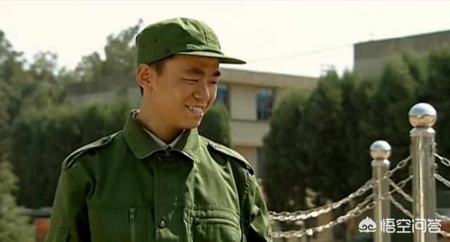 孟凡斌:《士兵突击》王宝强演绎的许三多，是榆木疙瘩吗？