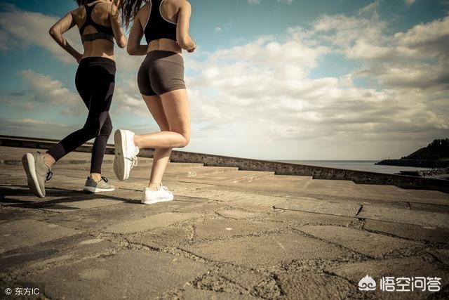 踢毽子能锻炼哪个部位，跑步可以锻炼身体哪些部位