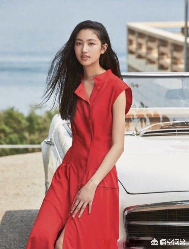 任晴佳:任达华14岁女儿有哪些穿搭可以借鉴的