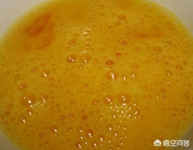 苦瓜炒鸡蛋怎么炒,苦瓜炒鸡蛋，怎么做味道不会苦？