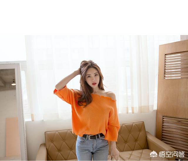 评论妹子<a href=https://maguai.com/list/256-0-0.html target=_blank class=infotextkey>朋友圈</a>技巧:喜欢的女孩发<a href=https://maguai.com/list/256-0-0.html target=_blank class=infotextkey>朋友圈</a>，怎么评论她？