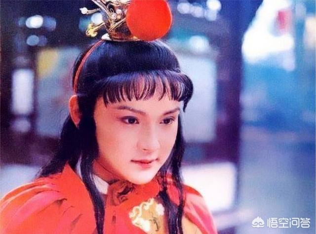 康熙宠物诊疗室三:贾母让丫鬟鹦哥去伺候林黛玉，为何要改名为紫鹃？ 康熙来了宠物诊疗室3