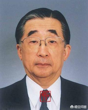 永远的君主为什么停播:辛巴被快手封杀你觉得是谁的问题呢？