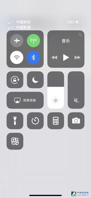 95成都僵尸:想入手XR，但是都在说信号不好，到底怎么样