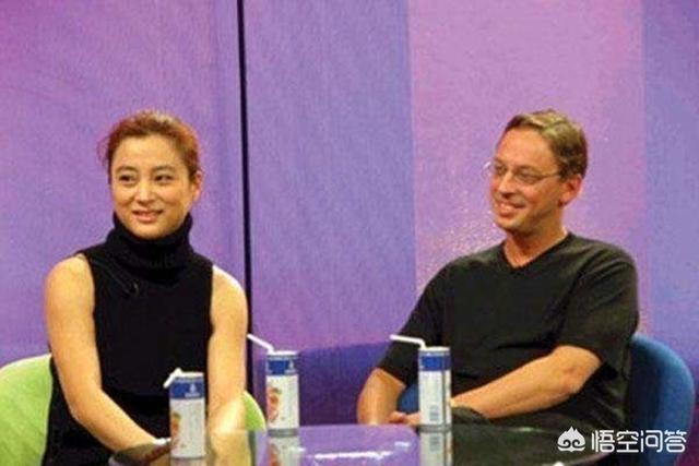 张咪老公:哪些女明星嫁给外国人是你没想到的？