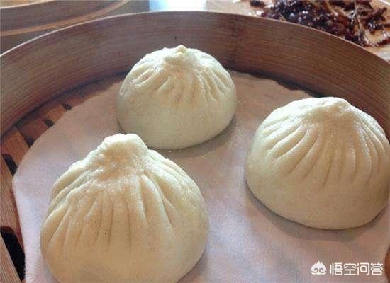 你能举例三个以上的美食吗,最能体现每个省会城市最具代表性的特色美食？