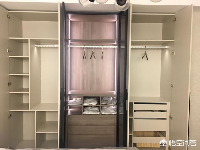 头条问答 床头灯应该安吗 什么样的床头灯实用 求推荐 4个回答