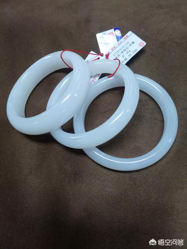 青海玉结构放大图片,为什么有人嫌弃和田玉青海料？