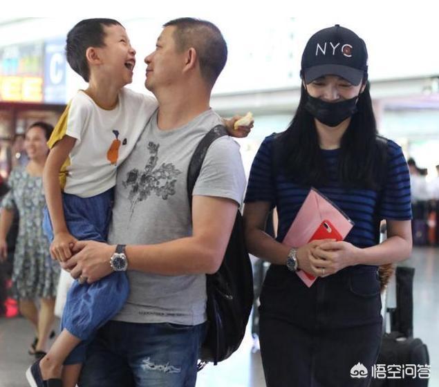 曹郁:为什么说姚晨丈夫曹郁比妻子获奖运更好，比前夫凌潇肃更厉害？