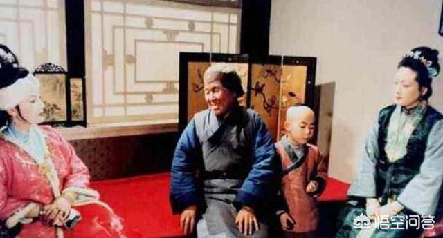 刘姥姥三进大观园:《红楼梦》为什么写刘姥姥进大观园？