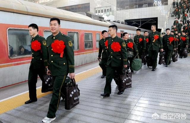 都暻秀将提前入伍:四期士官可以中途退役吗？