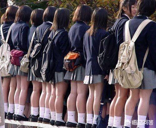 南笙姑娘照片:日本有些女人大冬天穿短裙，难道不怕冷吗