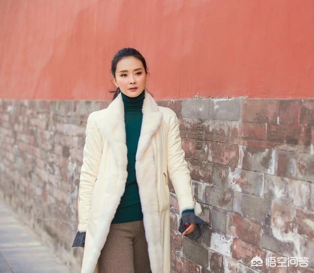 赵敏芬:如何评价王艳在《王牌对王牌》中的表现？对此你有何感想？