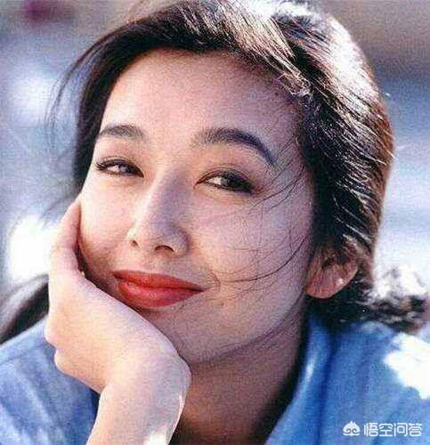 关菊英演唱会:娱乐圈中有哪一些唱歌很厉害的影视演员？