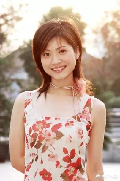 综艺大观主持人:主持人吉雪萍的现状如何？