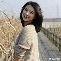 曝高圆圆怀孕:有传闻说高圆圆因为怀孕了才缺席贾静雯婚礼，你怎么看