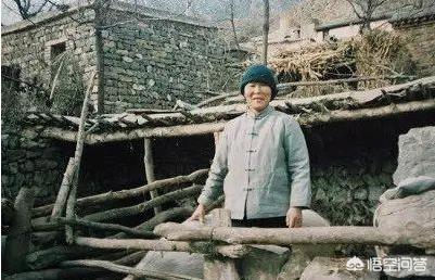 如果让你晒出自己母亲的照片,你会选择哪一张？比比看谁的妈妈最美？