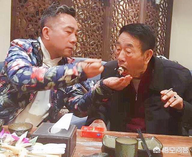 杨议的老婆:杨议没有正式拜过师，为什么相声说得还那么好他为什么不拜师