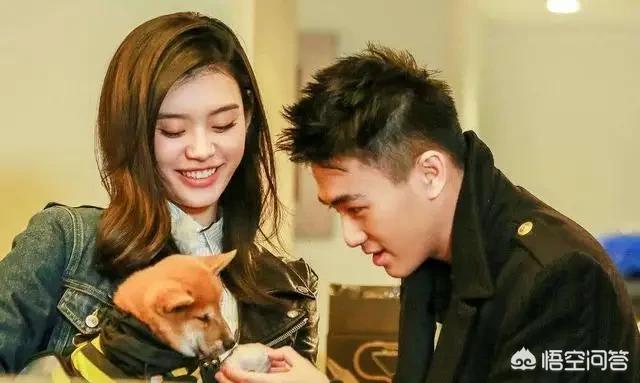 奚梦瑶个人简介:何猷君成功求婚奚梦瑶，你怎么看待这对恋情？