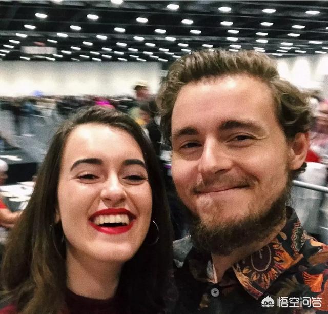 小彬彬前妻:房前屋后用什么药彻底除杂草？