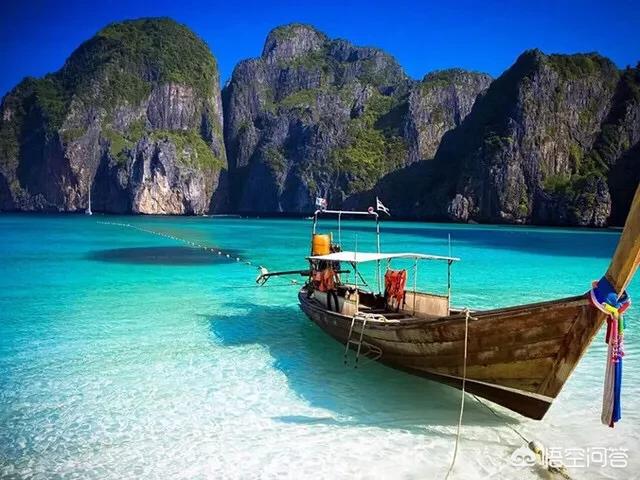 普吉岛成人秀有哪些内容，泰国有没有比较有名的旅游景点？