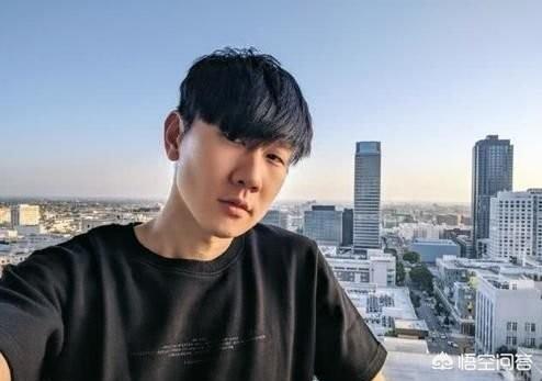 林俊杰被打:如何看待林俊杰打飞粉丝手机事件？