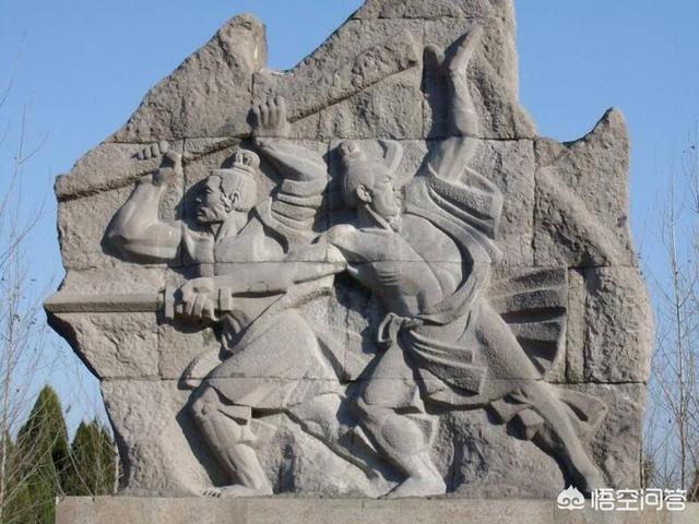 陈胜吴广起义的时候为什么要杀两个秦军都尉？这两个人难道不会因“失期法皆斩”而死？