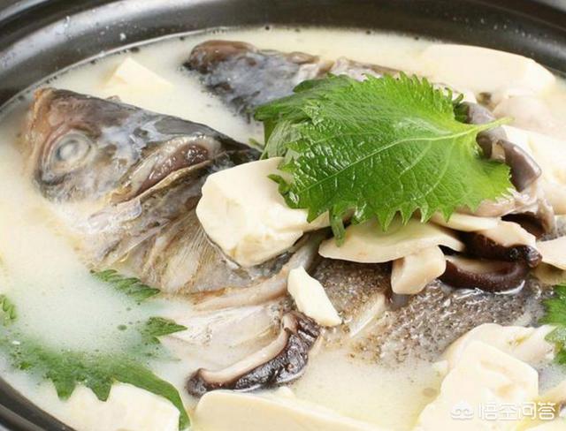 黑枸杞可以炖排骨吗，海带排骨汤的简单做法是什么？