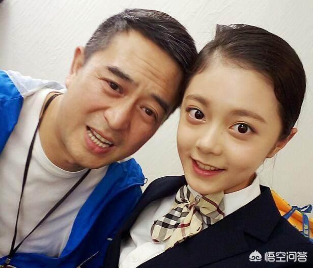 少年派 鬼头刀:从《一仆二主》到《少年派》为啥张嘉译总能捧红他“闺女”？