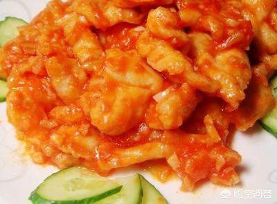 辣炒鸡胸肉怎么做好吃:猫鸡胸肉怎么做 西红柿鸡胸肉的做法有哪些？