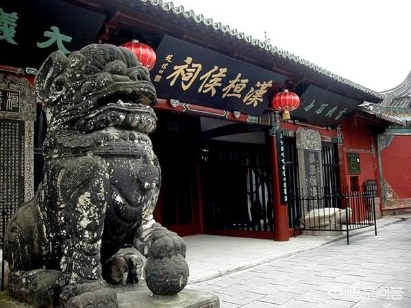 刘备是怎么死的:刘备病死白帝城那一刻整个魏国都在欢呼，唯有谁流下了眼泪？
