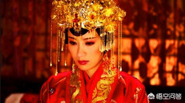 万贵妃比明宪宗大17岁却为何极度受宠？她最终的结局如何？