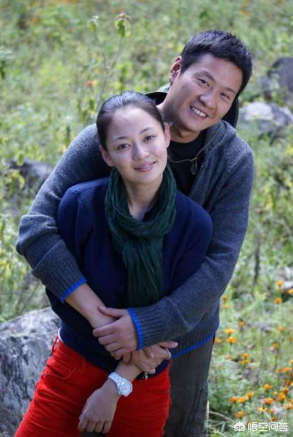 哪些明星被发现其实是夫妻,让人觉得很意外？