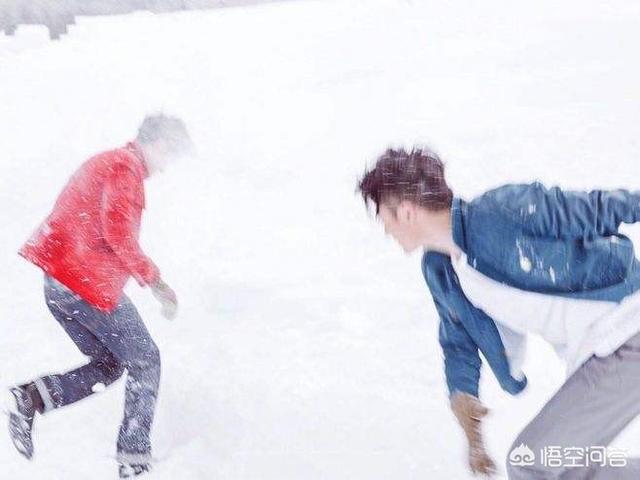 杨紫凸点:娱乐圈有哪些另你羡慕的友谊？