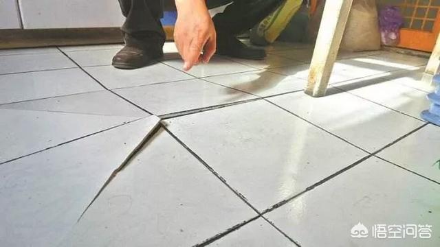 为什么地板瓷砖时间长了会拱起