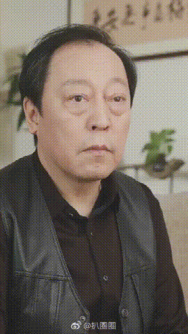 李栋旭浴缸照:“下衣失踪”的时尚照，摄影怎么拍？