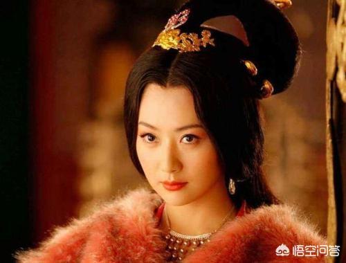 阿部仲麻吕:《刺客信条:王朝》:诗仙李白登场，主角李萼为什么要当街夺花？
