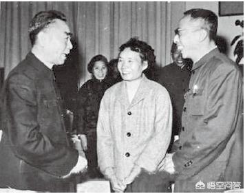 溥仪简介:英国人庄士敦来到北京后，为何会成为末代皇帝溥仪的老师？