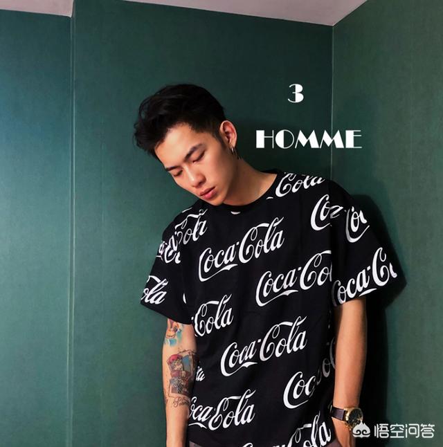 斑马纹t恤 男:潮男夏季必备的T恤是哪种？